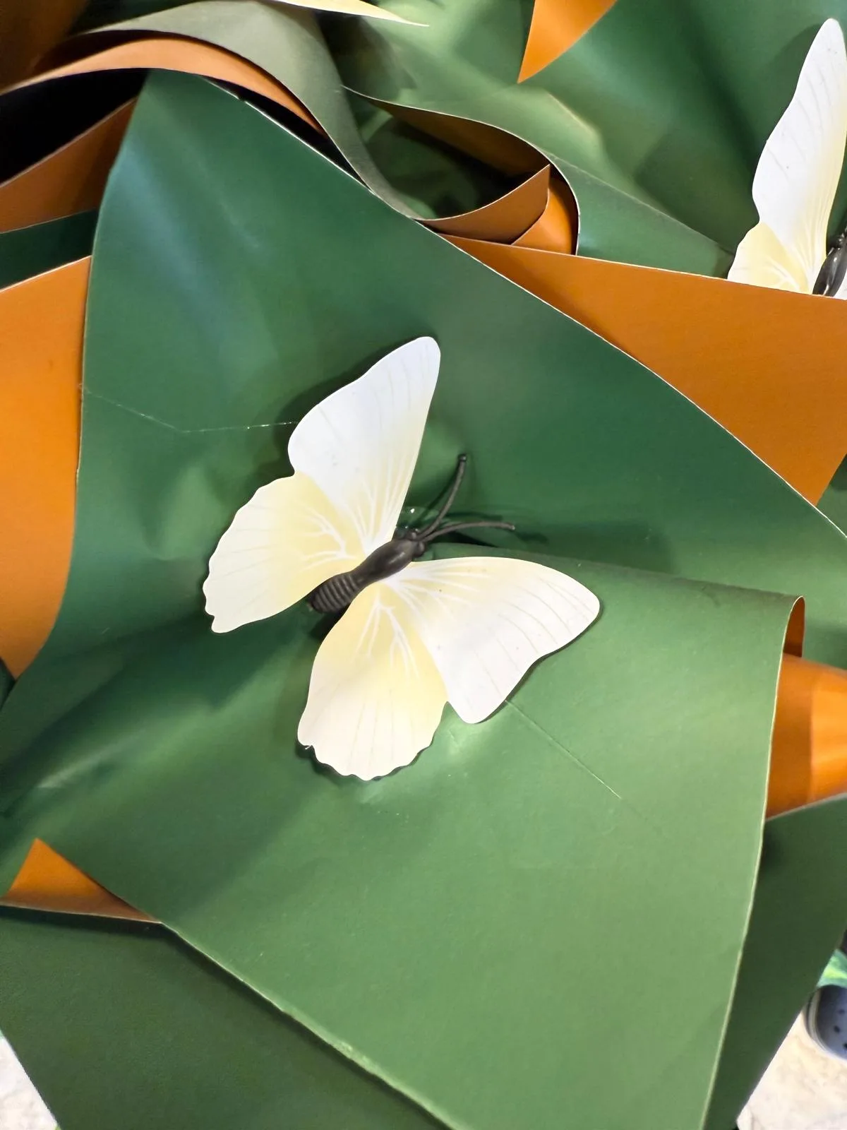 Işıklı Kelebek Buketi