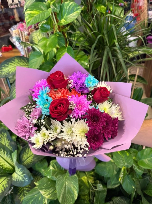 Kırmızı Güllü Kasımpatılı Mevsim Bahar Buketi