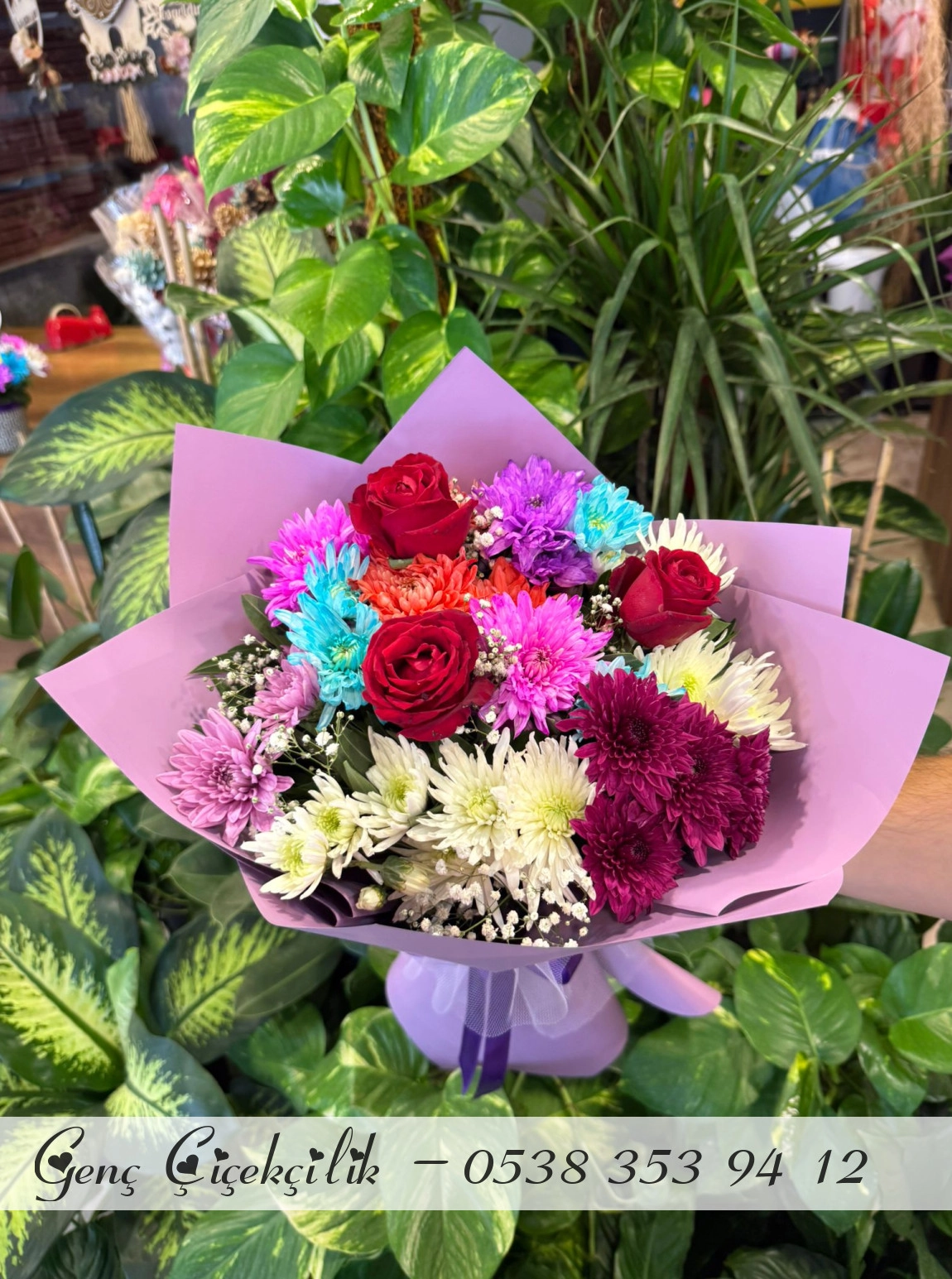 Kırmızı Güllü Kasımpatılı Mevsim Bahar Buketi