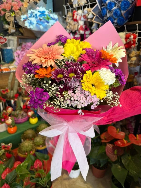 Kasımpatı Mevsim Bahar Çiçekleri Buketi
