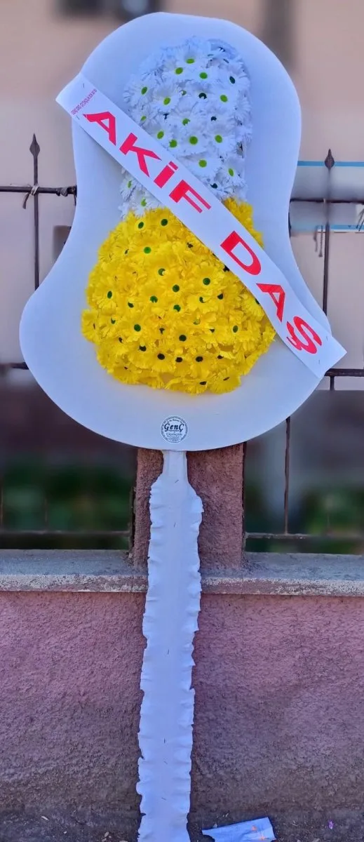 Sarı Beyaz Yapay Çelenk